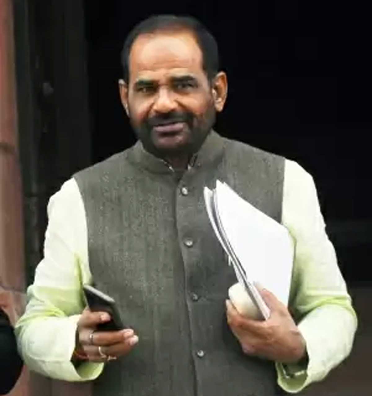 शराब घोटाले के बहाने केजरीवाल का इरादा दिल्ली को लूटना था : रमेश बिधूड़ी